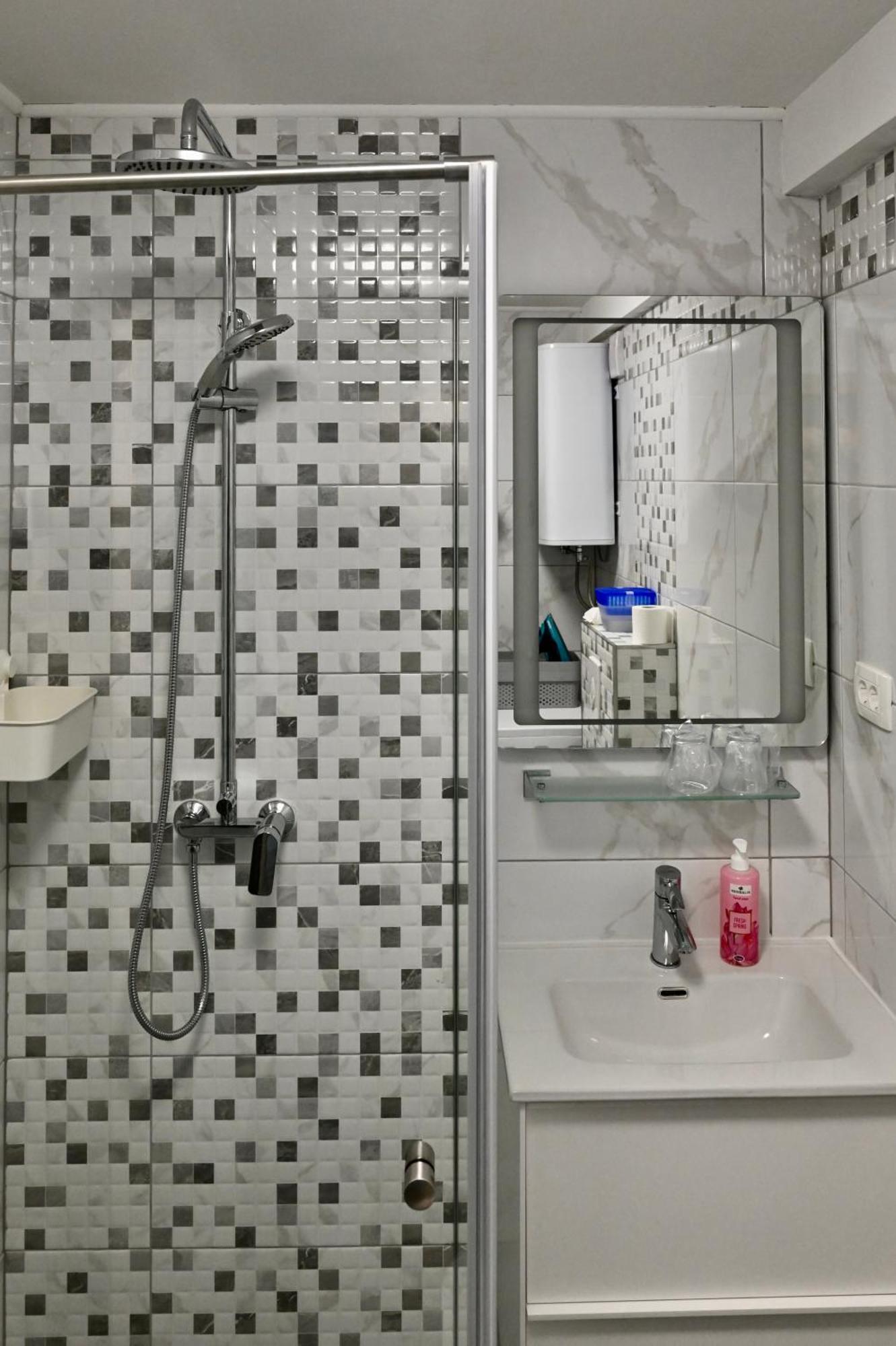 Studio Apartman Una -Self Check In,Free Parking Karlovac Exteriér fotografie
