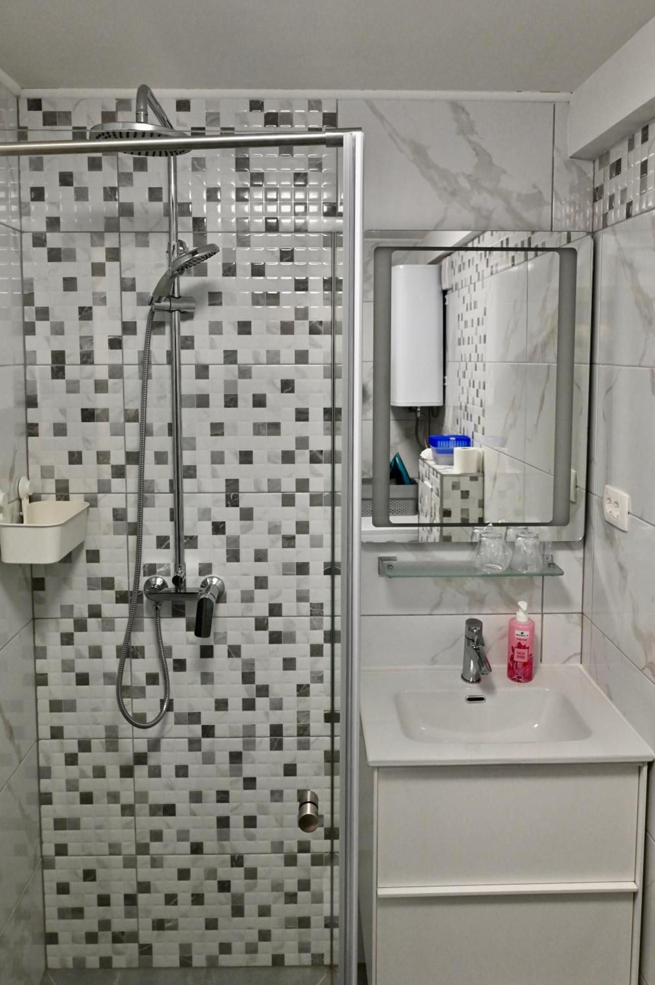 Studio Apartman Una -Self Check In,Free Parking Karlovac Exteriér fotografie